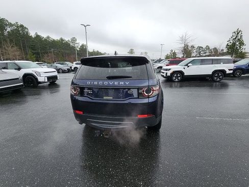 Used 2019 Land Rover Discovery Sport HSE image 10