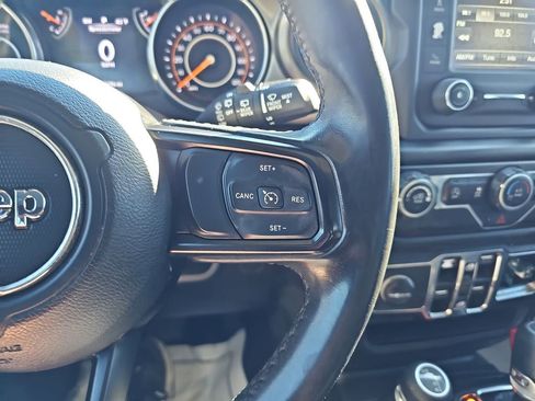 Used 2019 Jeep Wrangler Unlimited Sport S image 23