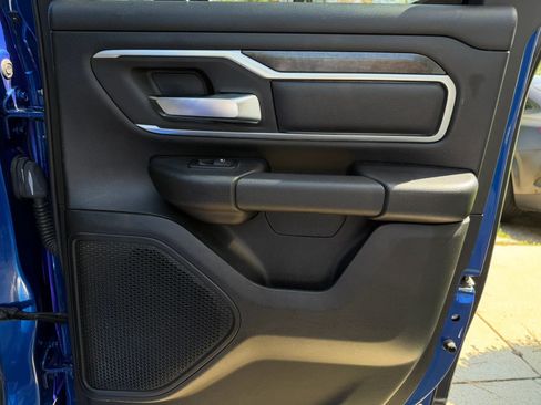 Used 2019 RAM 1500 Big Horn image 11