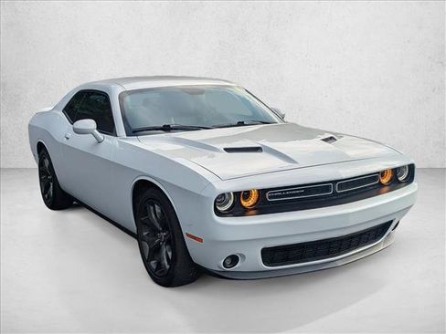 Used 2017 Dodge Challenger SXT Plus RWD image 3