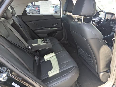 Used 2023 Hyundai Elantra Limited FWD image 33