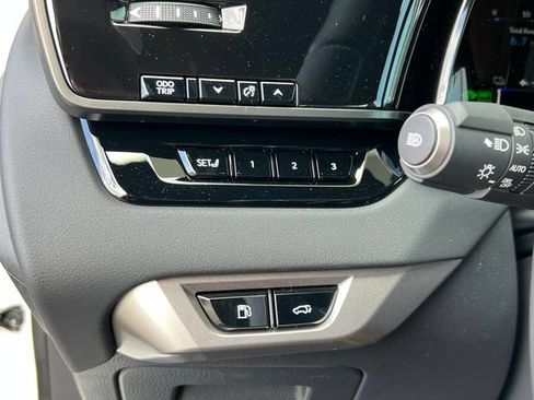 New 2026 Lexus RX 450h AWD w/ Convenience Package image 29