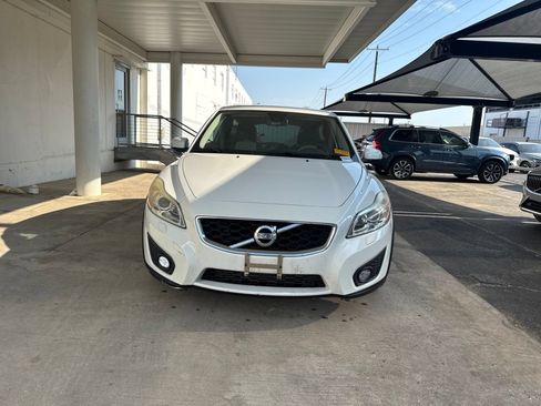 Used 2013 Volvo C30 T5 FWD image 2
