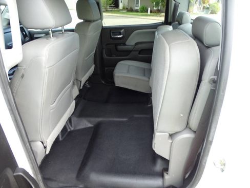 Used 2017 Chevrolet Silverado 1500 W/T image 24