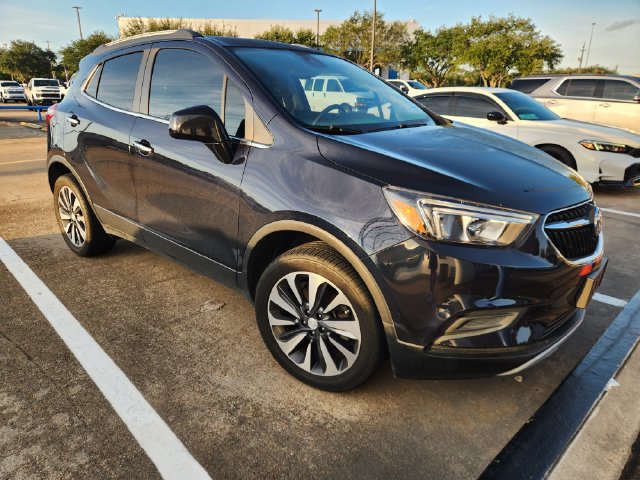 Used 2021 Buick Encore Preferred AWD/4WD image 1