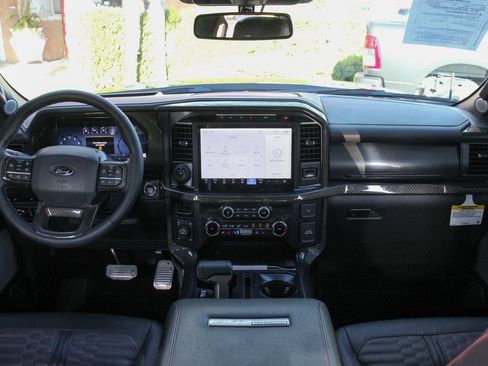 Used 2024 Ford F150 Lariat w/ Equipment Group 502A High image 31