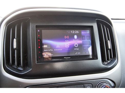 Used 2015 Chevrolet Colorado Z71 image 26