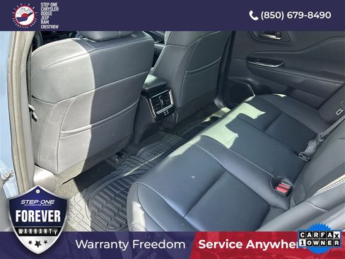 Used 2025 Toyota Crown XLE image 14