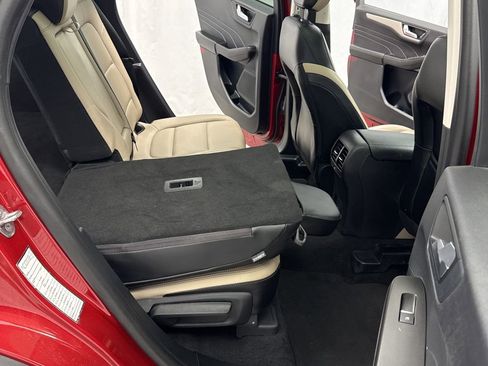 Used 2021 Ford Escape SEL image 36