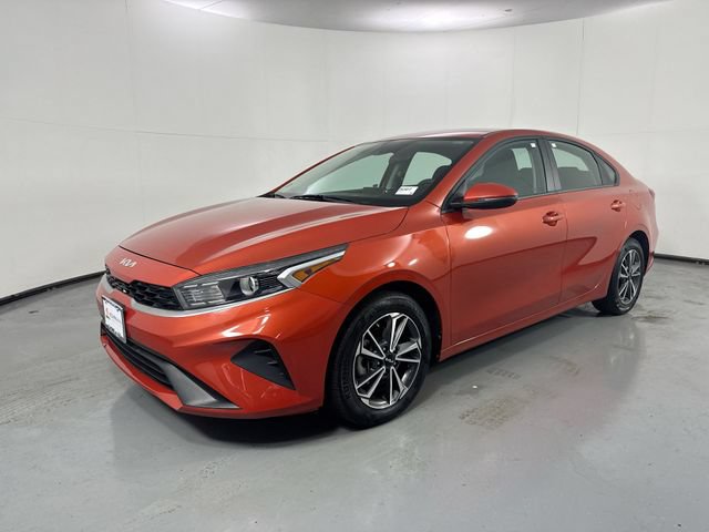 Certified 2023 Kia Forte LXS w/ LXS Technology Package FWD image 2