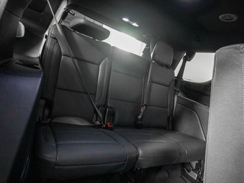 Used 2025 Chevrolet Tahoe LT image 14