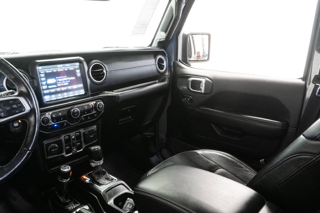 Used 2021 Jeep Wrangler Unlimited Sahara w/ Cold Weather Group AWD/4WD image 14