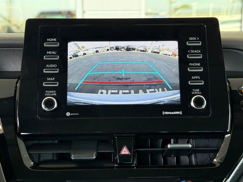 Used 2023 Toyota Camry SE image 28
