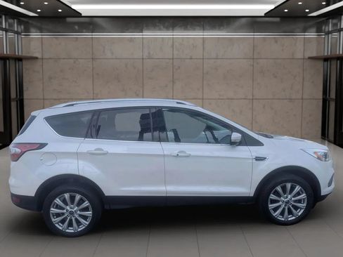 Used 2018 Ford Escape Titanium w/ Ford Safe & Smart Package AWD/4WD image 6