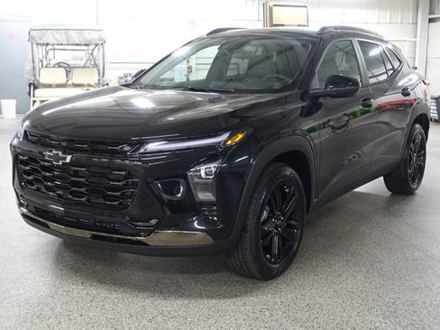 New 2026 Chevrolet Trax ACTIV FWD image 3