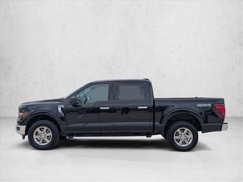 Used 2025 Ford F150 XLT w/ Equipment Group 301A Standard AWD/4WD image 9