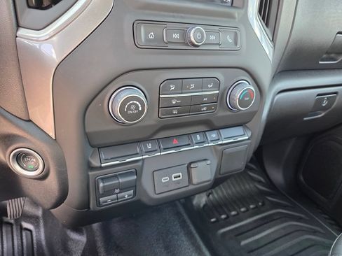 Used 2025 Chevrolet Silverado 2500 W/T RWD image 23