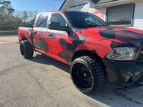 Used 2016 RAM 1500 Express image 9