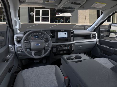 New 2026 Ford F250 XL w/ STX Appearance Package AWD/4WD image 9