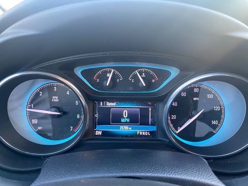 Used 2017 Buick Envision Essence AWD/4WD image 17
