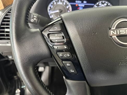 Used 2021 Nissan Armada SL w/ Captain's Chairs Package image 15