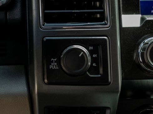 Used 2021 Ford F250 XLT w/ XLT Premium Package AWD/4WD image 22