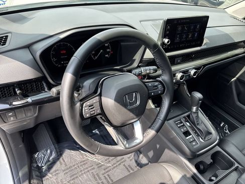 Used 2025 Honda CR-V EX-L image 11