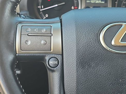 Used 2016 Lexus GX 460 w/ Premium Package AWD/4WD image 21