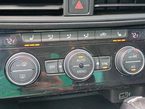 Used 2019 Volkswagen Jetta SE image 13