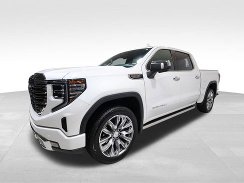 Certified 2024 GMC Sierra 1500 Denali w/ Denali Reserve Package AWD/4WD image 8