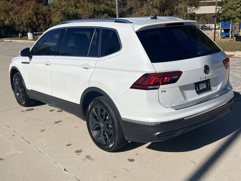 Certified 2023 Volkswagen Tiguan SE image 8