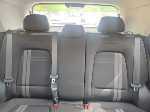 Used 2023 Hyundai Venue SEL w/ Cargo Package image 22