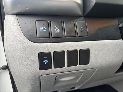 Used 2018 Toyota Highlander Plus image 32