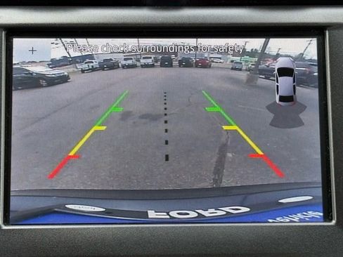 Used 2020 Ford Fusion SE FWD image 22