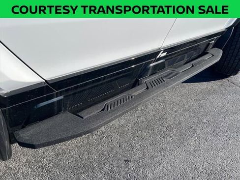 New 2025 GMC Hummer EV 3X AWD/4WD image 7