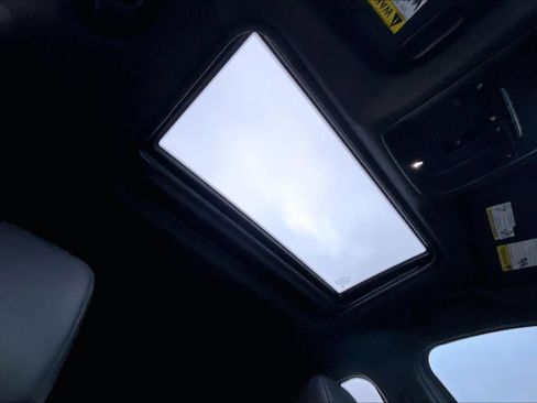 Used 2023 MAZDA CX-5 Signature image 20