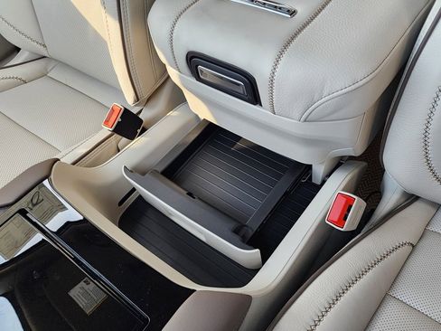 New 2026 GMC Yukon Denali w/ Denali Reserve Package image 40