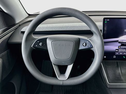 Used 2026 Tesla Model Y AWD image 16