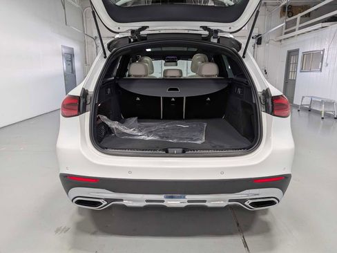 Certified 2026 Mercedes-Benz GLC 300 4MATIC image 36