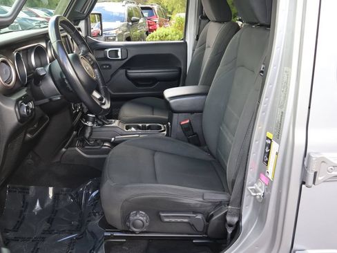Used 2021 Jeep Wrangler Unlimited Sport AWD/4WD image 14