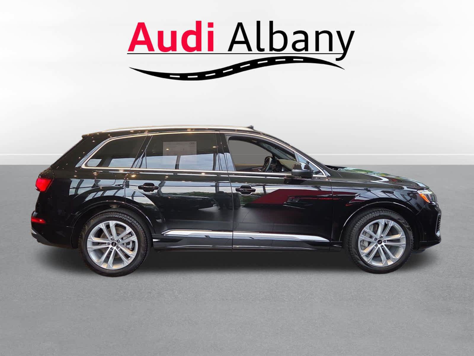 Certified 2026 Audi Q7 3.0T Premium Plus w/ Premium Plus Package AWD/4WD image 6