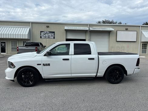 Used 2018 RAM 1500 Express w/ Express Value Package image 1