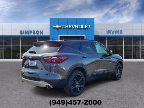 Used 2022 Chevrolet Blazer LT FWD image 8