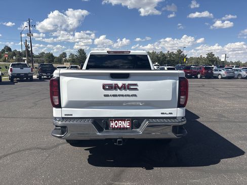 Used 2024 GMC Sierra 1500 SLE image 9