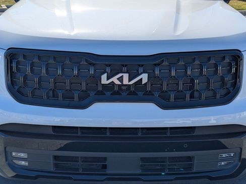 Certified 2024 Kia Telluride SX Prestige X-Pro image 9