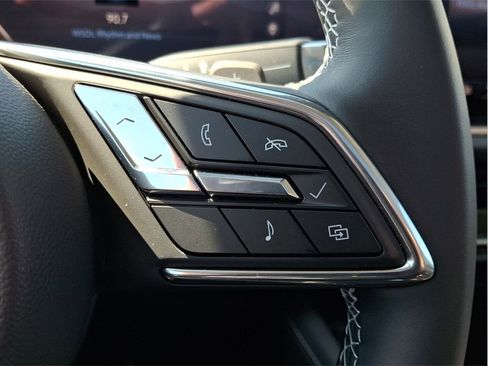 Used 2024 Buick Envision Sport Touring AWD/4WD image 32