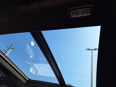 New 2026 Cadillac Escalade ESV Luxury w/ LPO, Radiant Package image 9