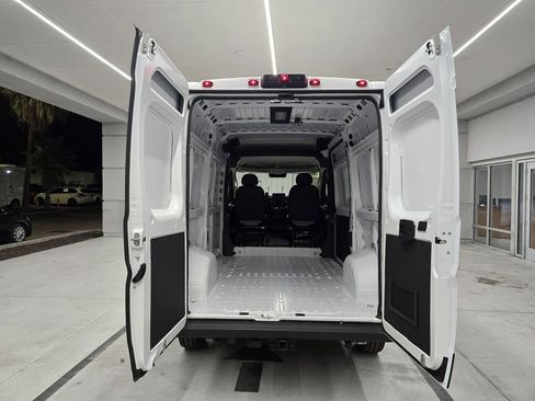 Used 2024 RAM ProMaster 3500 w/ Quick Order Package 22G SLT image 35