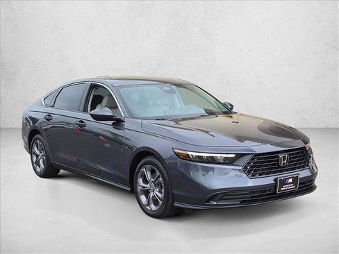 Used 2024 Honda Accord EX image 3