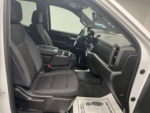 Used 2023 GMC Sierra 1500 SLE AWD/4WD image 51